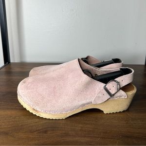 Hanna Andersson Pink Suede Slip On Clogs 41